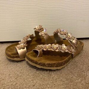Flower sandals